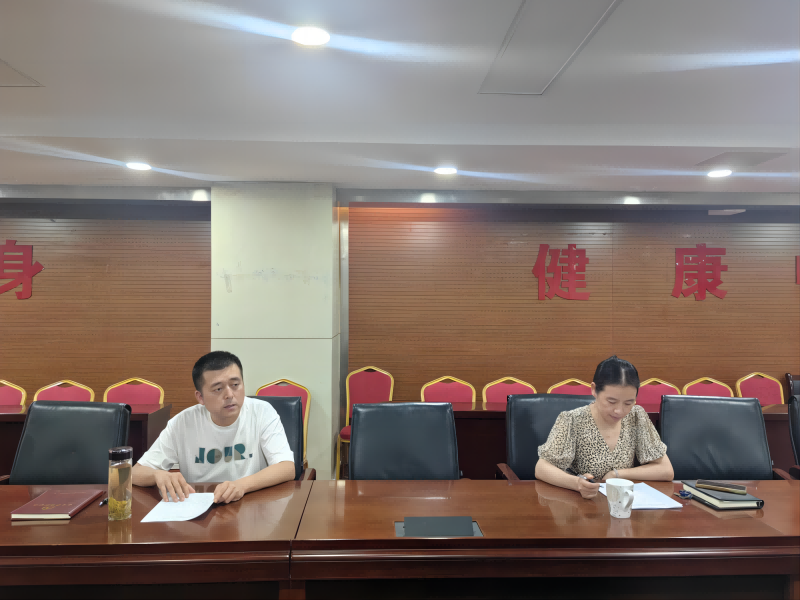 市蓝狮在线公司开展庆“八一”慰问座谈会